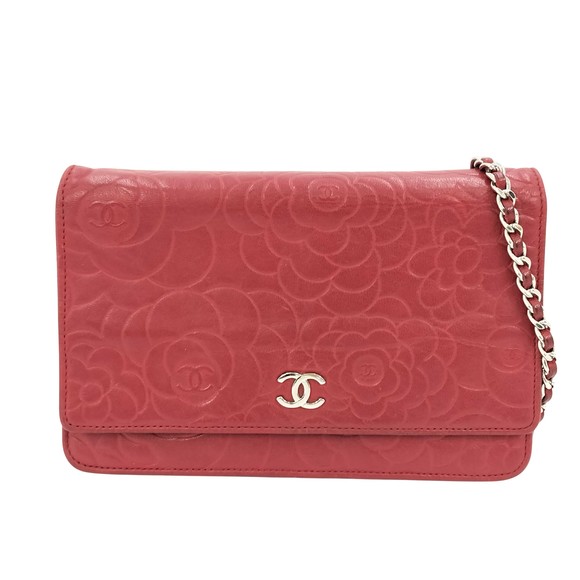 Chanel Diamond Stitch Wallet on Chain Quilted Lambskin Red Leather - Picture 1 of 10